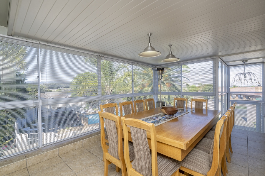 8 Bedroom Property for Sale in Brackenfell South Western Cape
